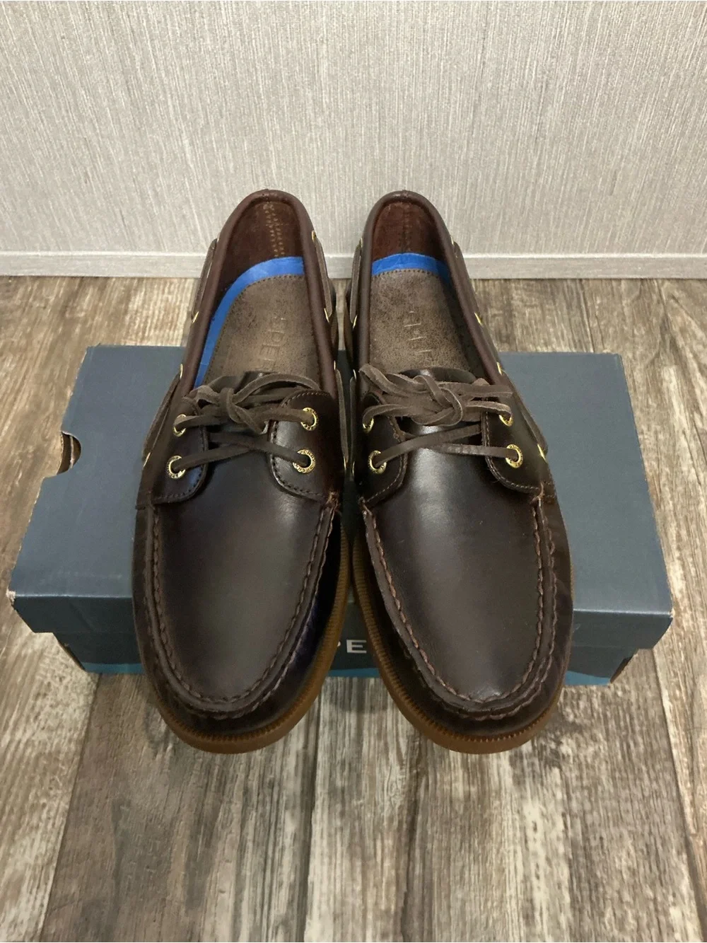 Classic Sperry Topsider Men's Brown Leather Boat Shoes Size 8